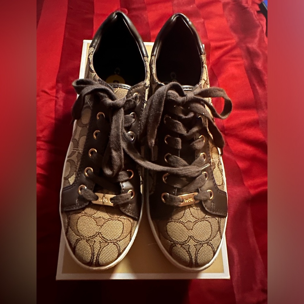 Gentle worn Brown and Cream Coach Sneakers. Size 38/8.